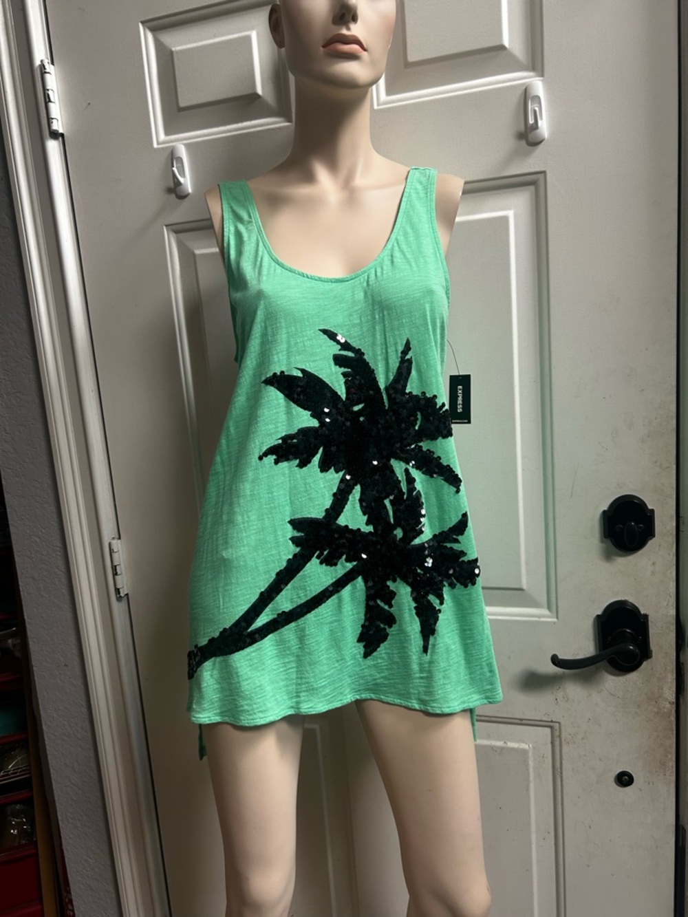 Express Mint Green Sequin Palm Tree Tank top Sz L